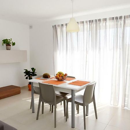 13 Village Apartments 멜리에하 외부 사진