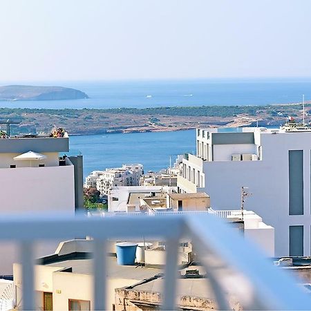 13 Village Apartments 멜리에하 외부 사진